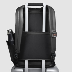 Piquadro Zaino da viaggio in pelle porta pc e iPad® con protezioni antiurto e RFID