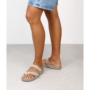 Sandalias de dedo beige con hebillas