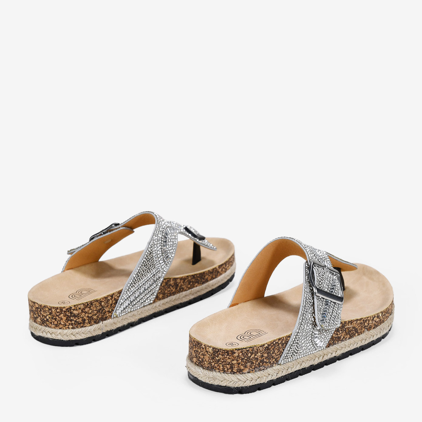 Sandalias de dedo plateadas con esparto