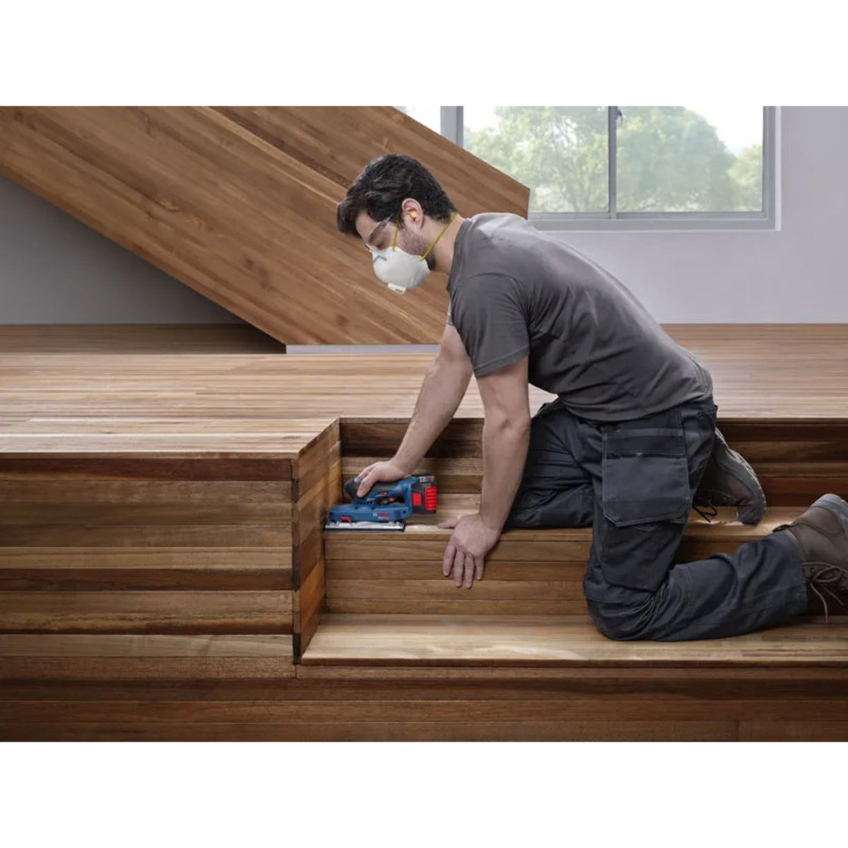 Ponceuse vibrante Sans fil 18V PRO HEAVY DUTY GSS18V-18 - BOSCH - sans batterie, ni chargeur - L-Boxx - 06019R7001