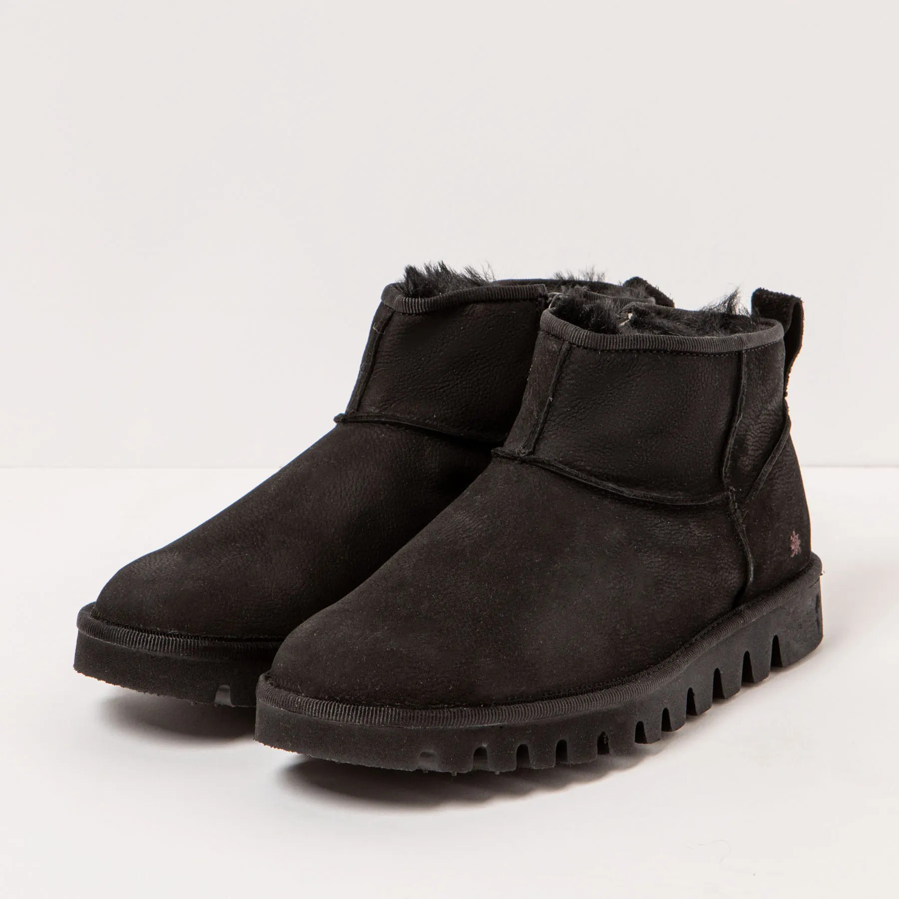 Botines 1597 NOBUCK BLACK/ ONTARIO color Black