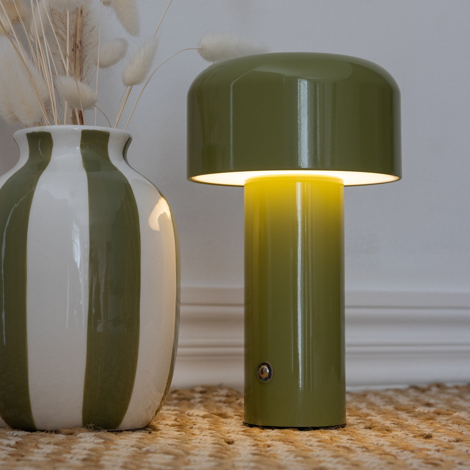 Lampe LED à poser verte MIRA