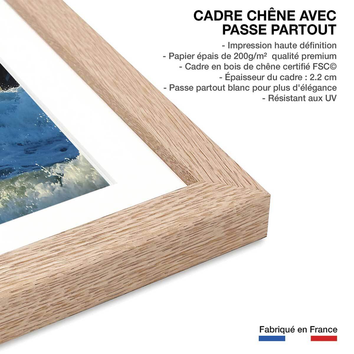 Affiche photo tempête sur le phare Affiche + cadre en bois - Chêne