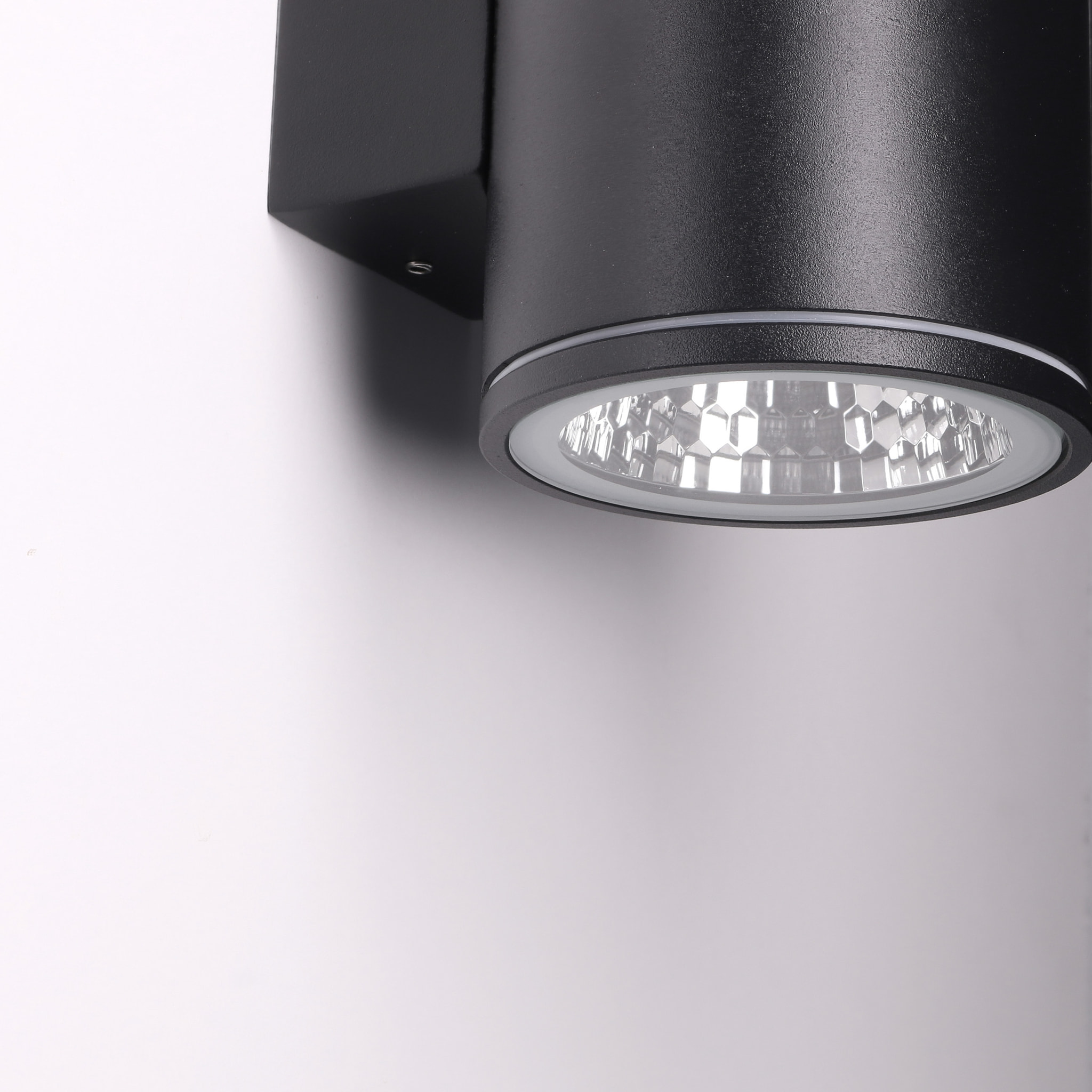 FORLIGHT Aplique Ip54 Orion Single Emission Led 5,6W 3000K Negro 527Lm