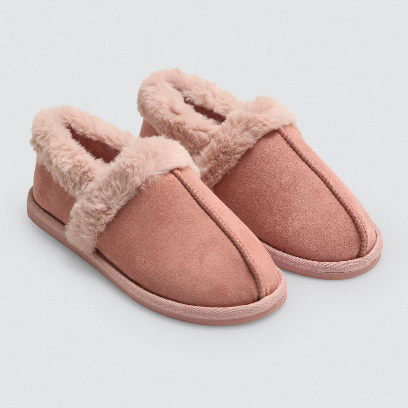 Pantofole da donna con dettagli in pelliccia