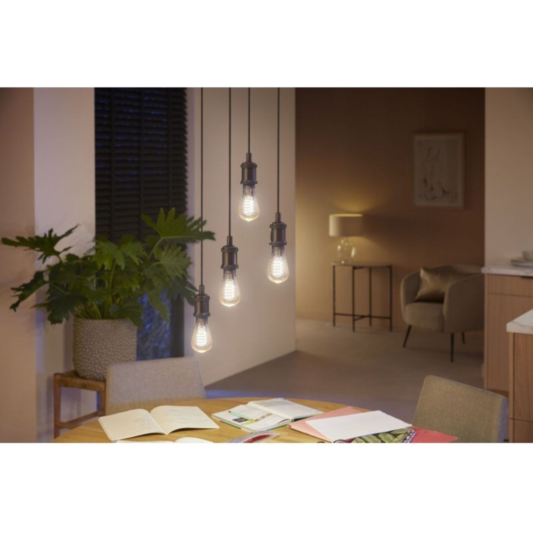 Ampoule LED connectée PHILIPS HUE E27 White Ambiance Filament