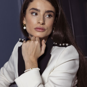 Pulsera de Perla Blanca acabada en oro amarillo de 18K- Unwe