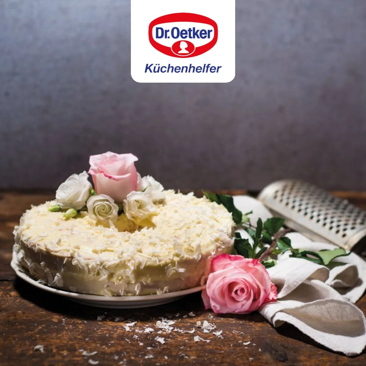 Moule à manqué à charnière avec fond à savarin Dr Oetker Back-Trend