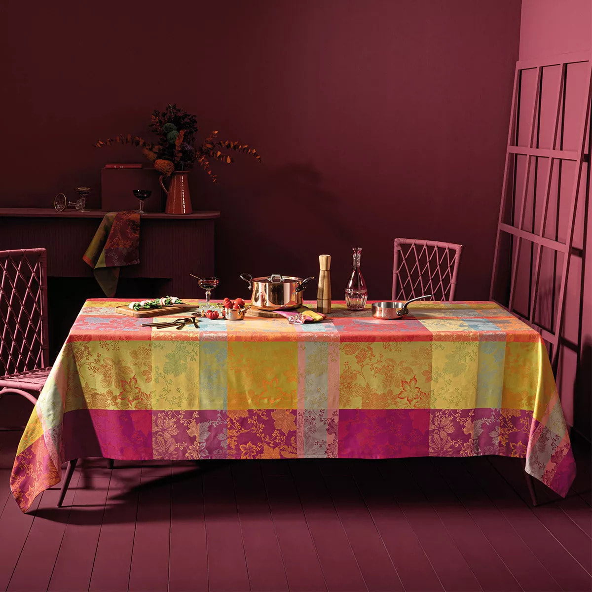 Nappe pur coton enduit motif jacquard bordeaux orange Mille sous bois automne
