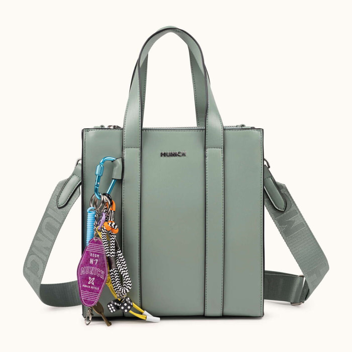 Bolso Crossbody Tote Verde Agua con Charms y Doble Asa CHARMS CROSSBODY TOTE AQUA