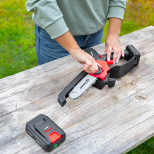 Motosierra de mano con batería de litio de 20V para poda con espada de 152mm, 6" - Greencut GSM200L