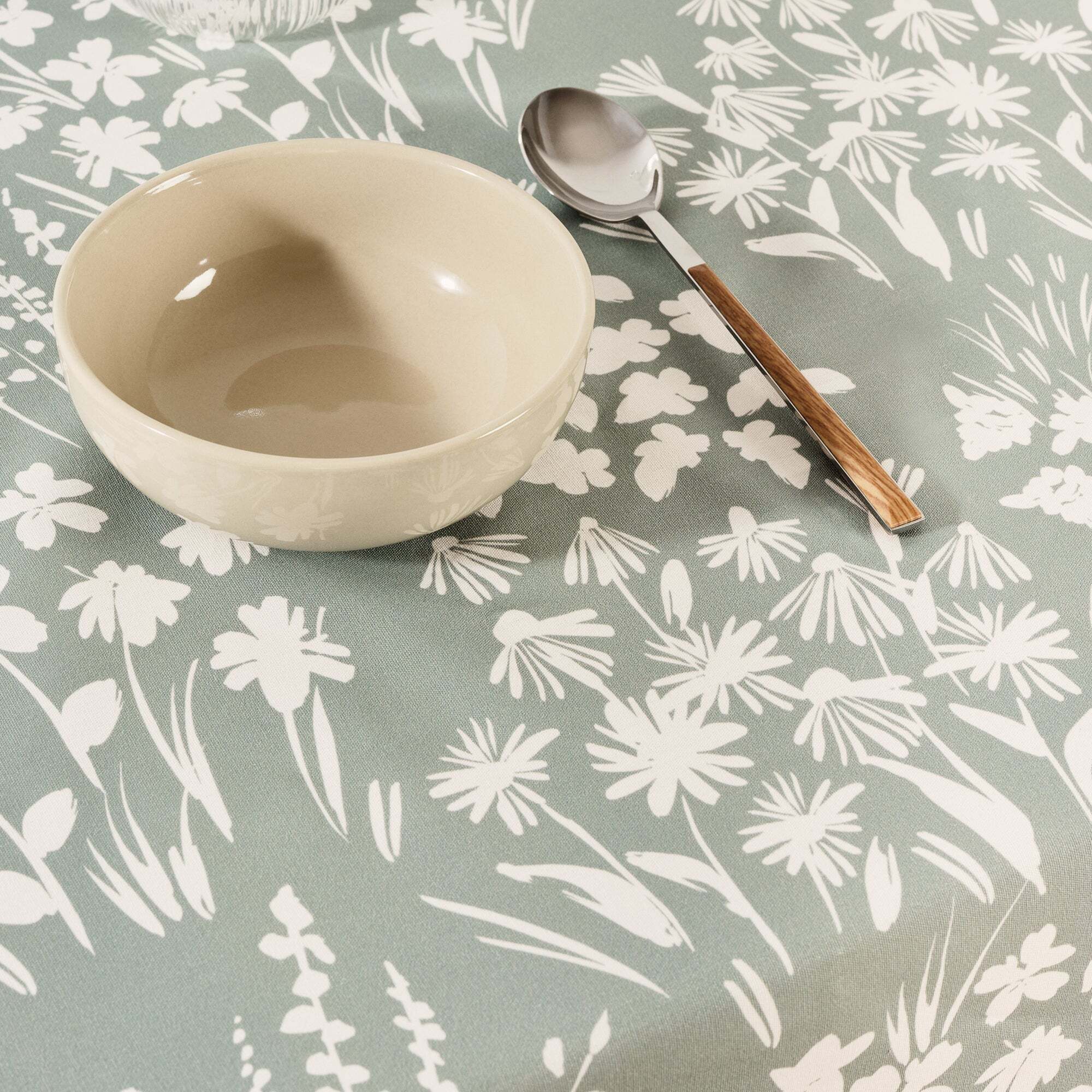 Nappe anti-taches au toucher tissu 0120-360