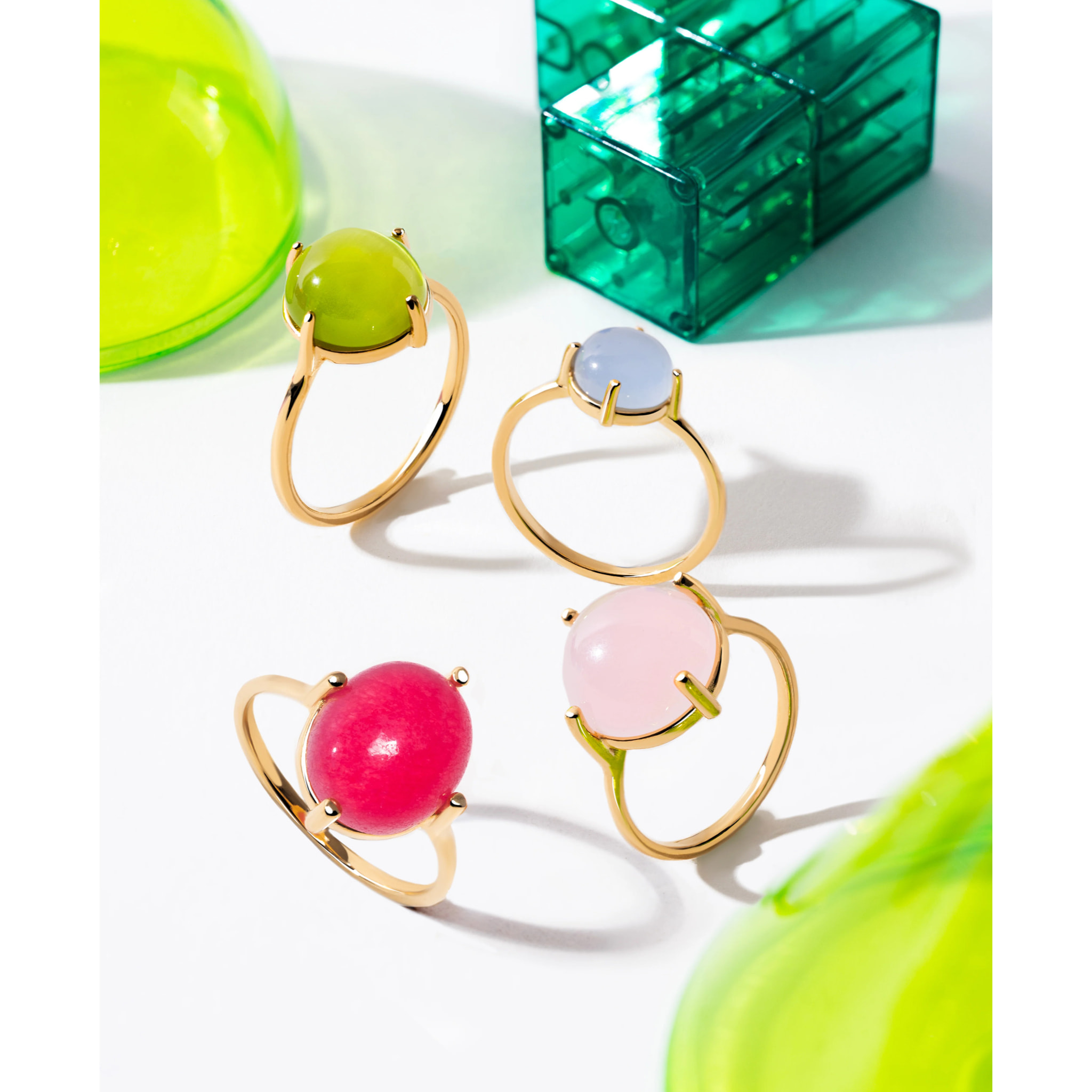 Anillo Celebrate Verde Baño Oro