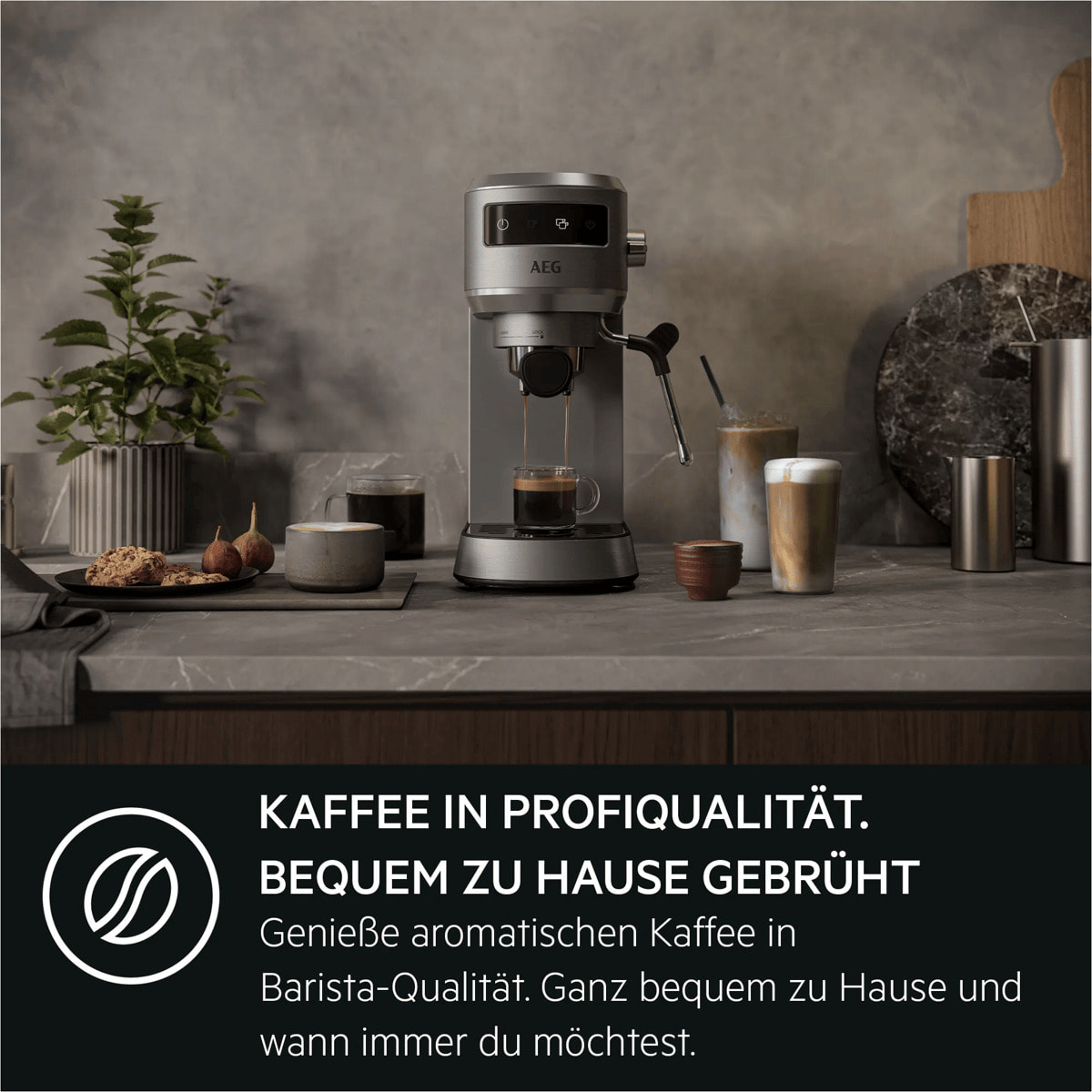 AEG Maquina de café espresso de 1 litro capacidad y 15 bares de presión EC6-1-6ST