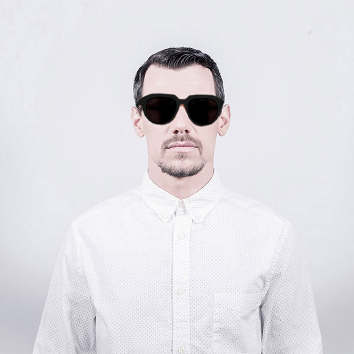 Gafas de sol OCEAN MAVERICKS - Frente negro brillante y brazo care / Ahumada