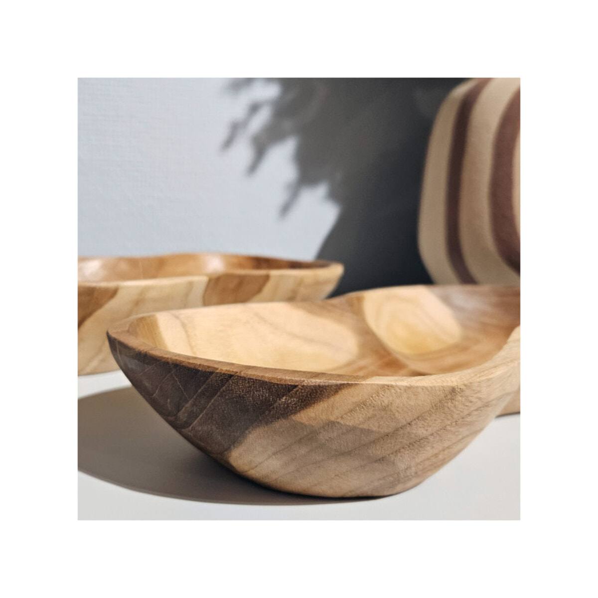 Bol long décoratif L. 29 cm en bois de teck artisanale - TAM