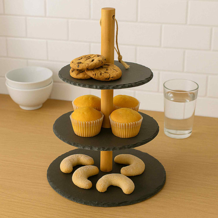 Torre de pizarra y madera de pino para presentación de comida