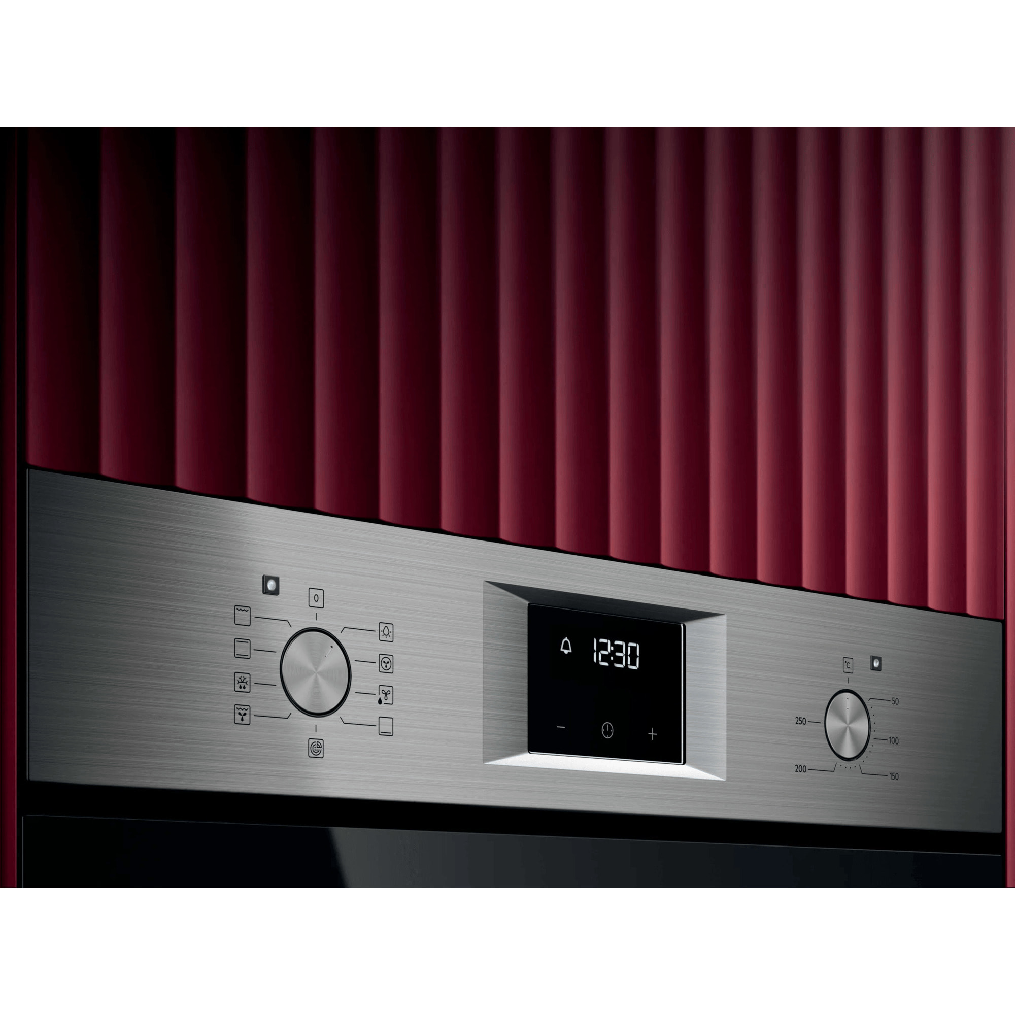 AEG Horno multifunción Serie 5000 SurroundCook con Display LED OU5AB21CM