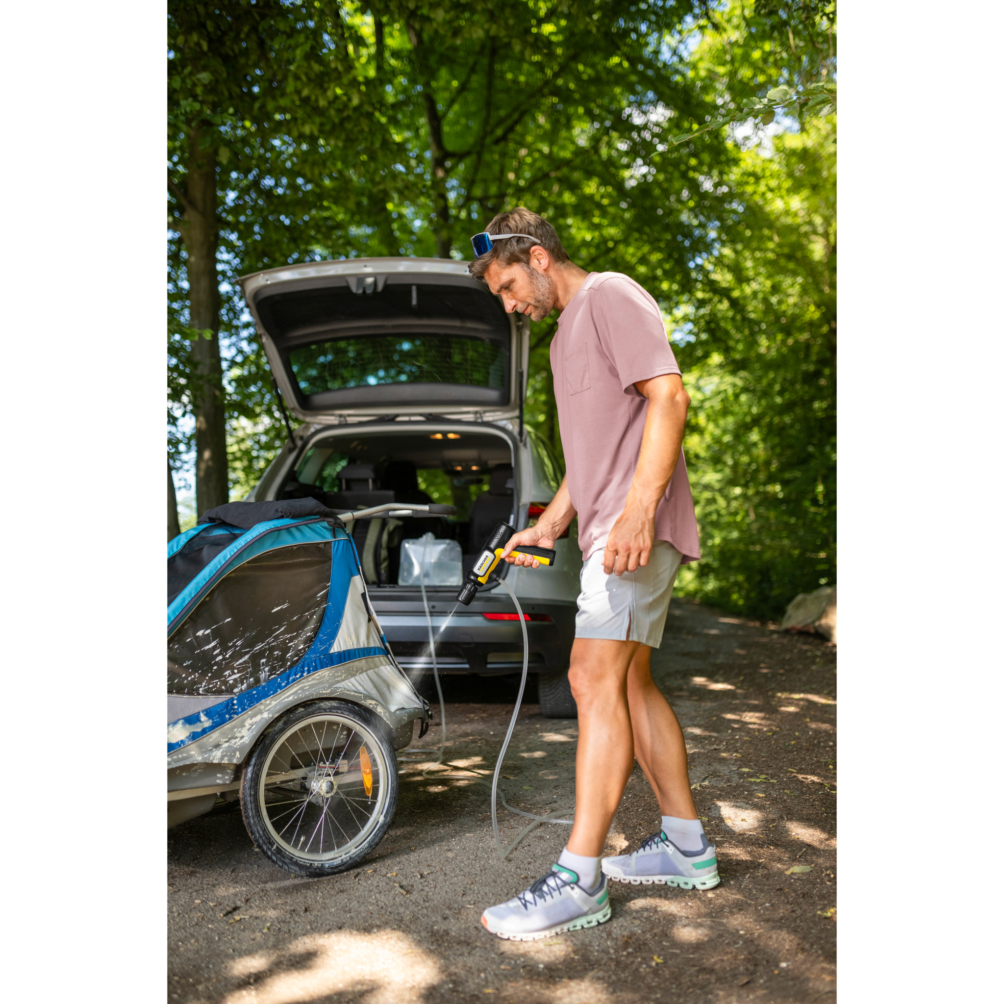 Pistolet de nettoyage à pression sans fil KARCHER OC Compact PLUS Nettoyeur mobile - 30 minutes - canon à mousse - kit d'aspiration