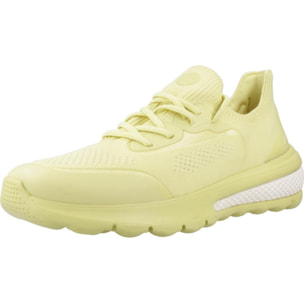 Sneakers de  Mujer de la marca GEOX  modelo D SPHERICA ACTIF AMARILLO