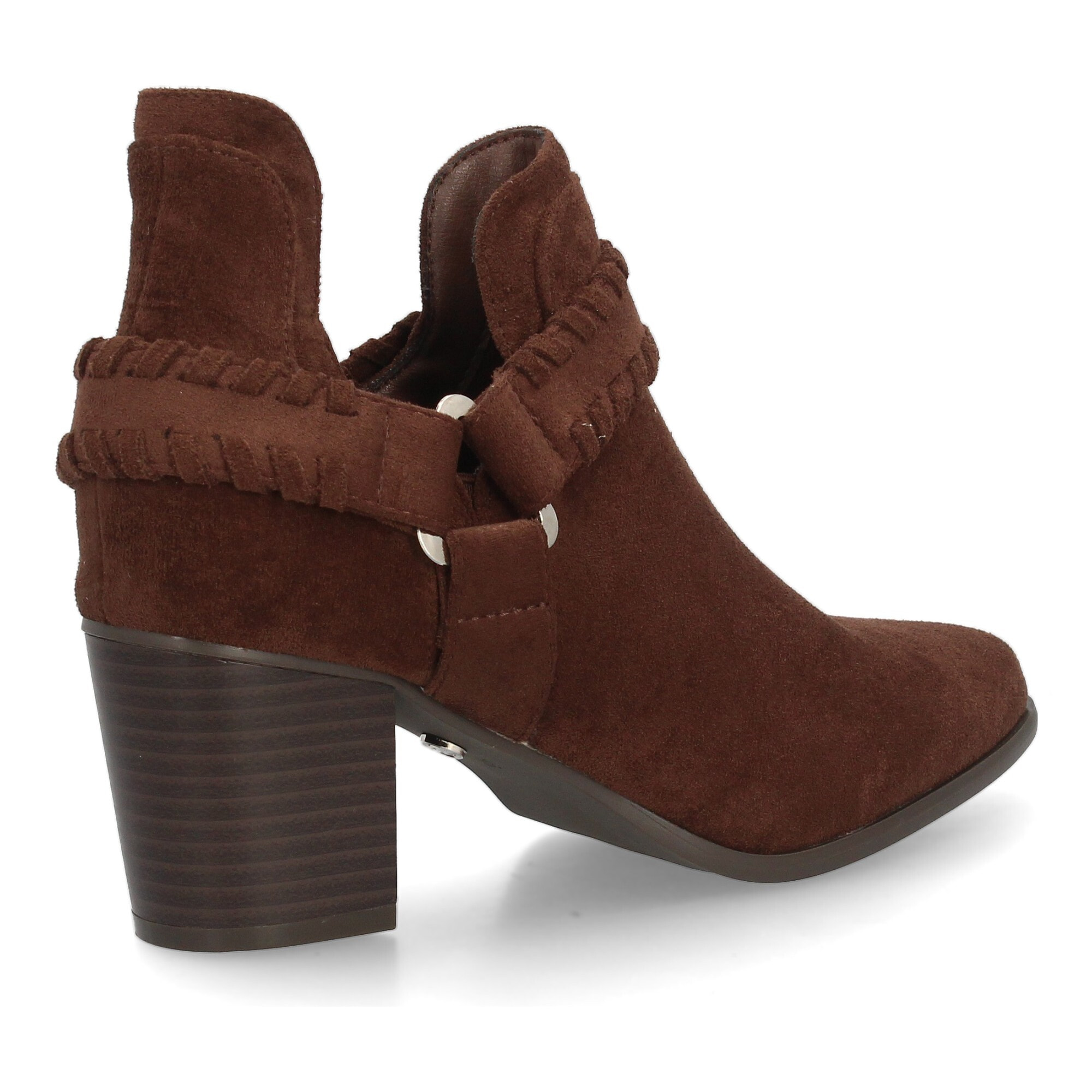 Botín western con detalles trenzados