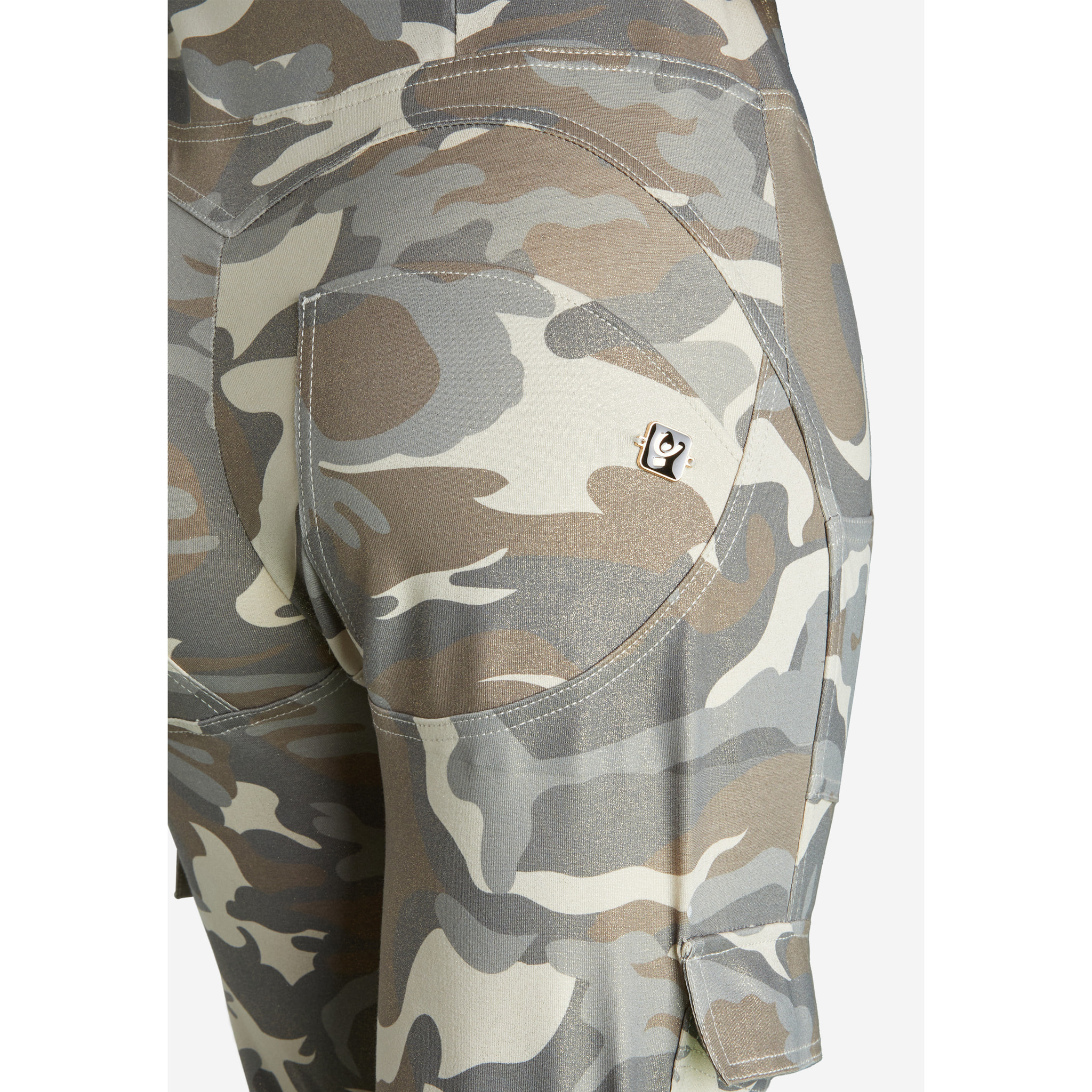 Pantaloni WR.UP® cargo in jersey camouflage effetto lurex