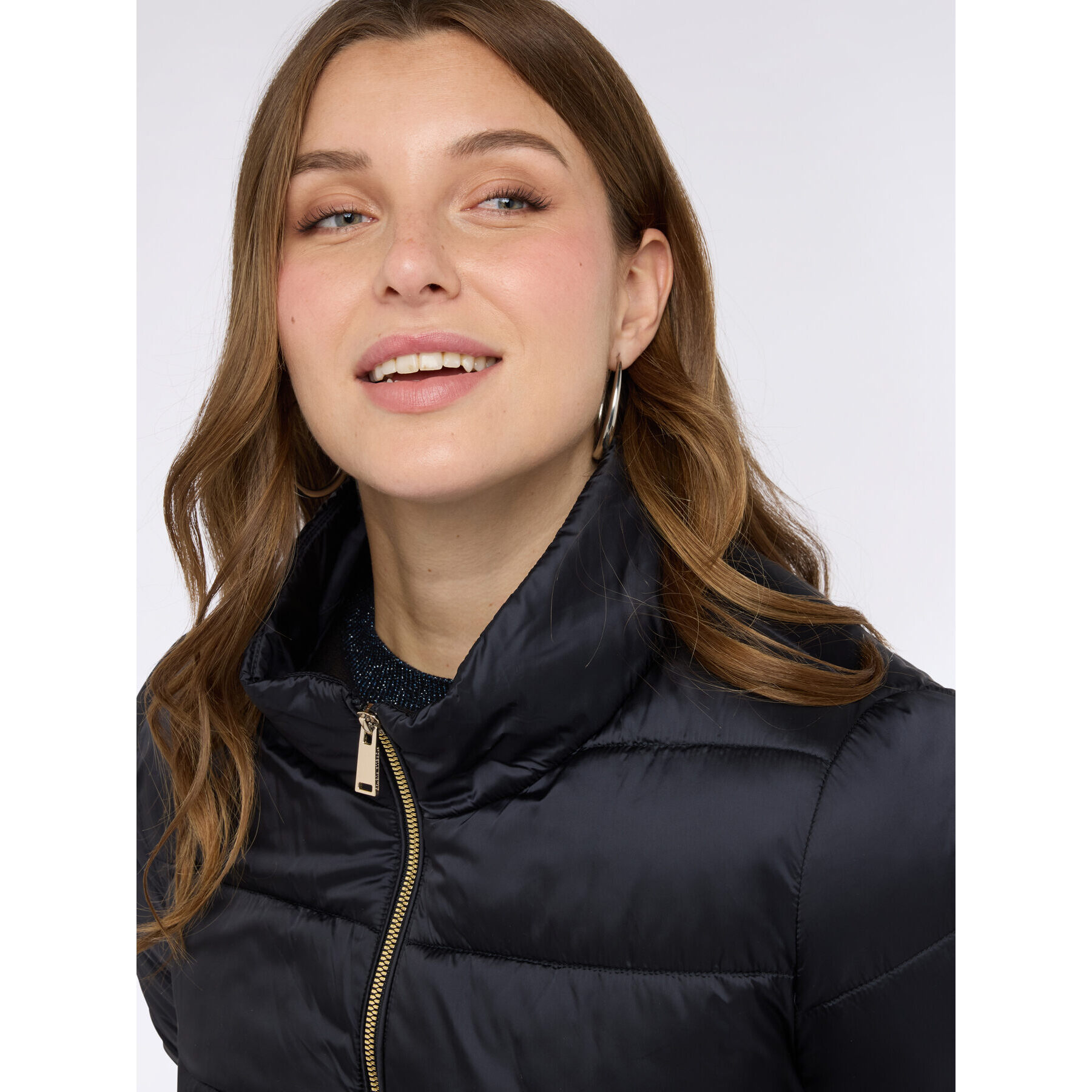 Fiorella Rubino - Plumífero bimaterial con relleno de Sorona® Aura - Negro