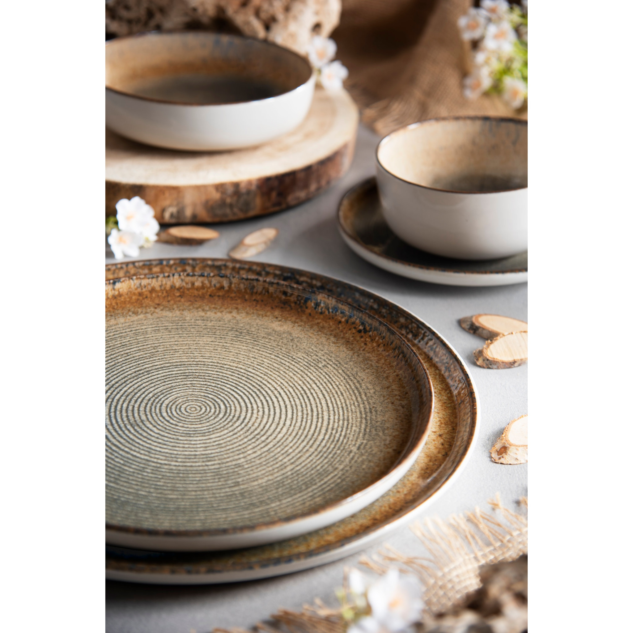 Service 12 assiettes Excelsa Demetra, céramique, multicolore