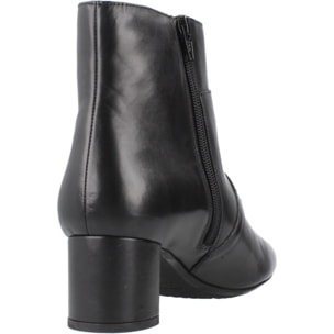 Botines Mujer de la marca GEOX  modelo D PHEBY 50 NEGRO