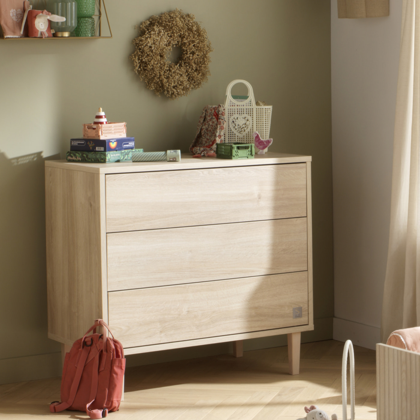 Commode 3 tiroirs pieds bois