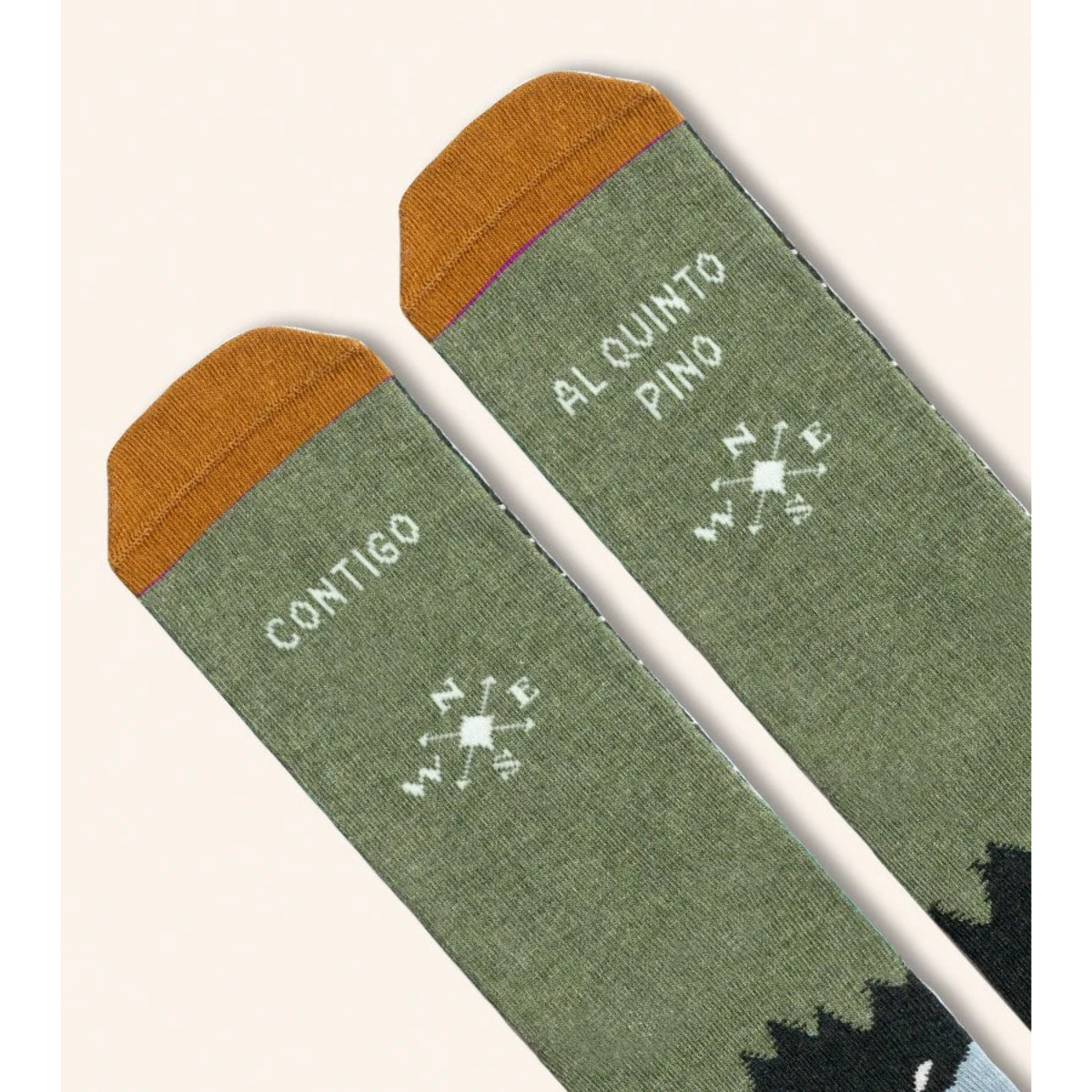 Calcetines "Contigo al quinto pino" Brújula