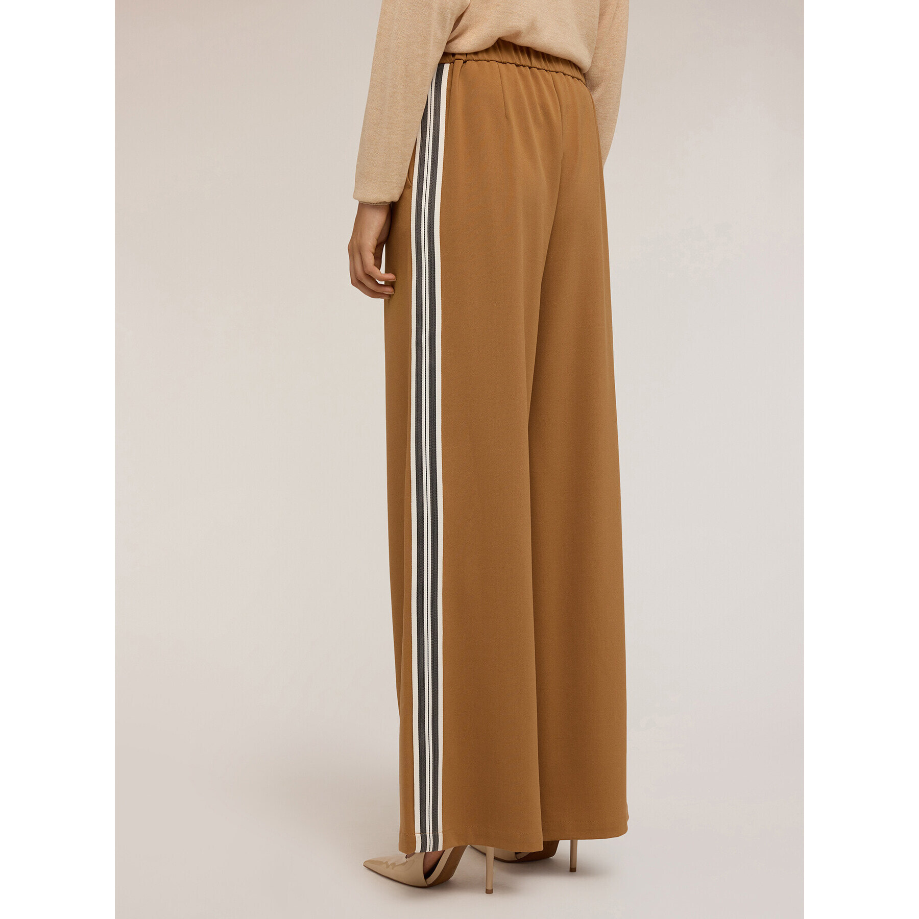 Motivi - Pantalones palazzo con banda lateral - Marrón