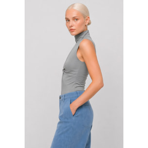 Kocca - Blusa a body senza maniche con collo alto e incrocio Donna