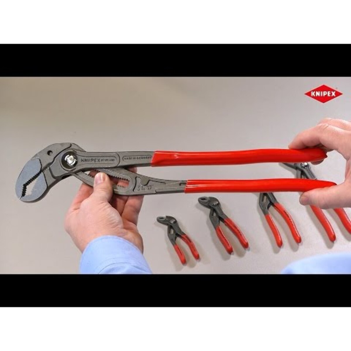 Pince multiprise cobra avec verrouillage 150 mm KNIPEX ouverture 30 - Ø32 mm - 87 01 150