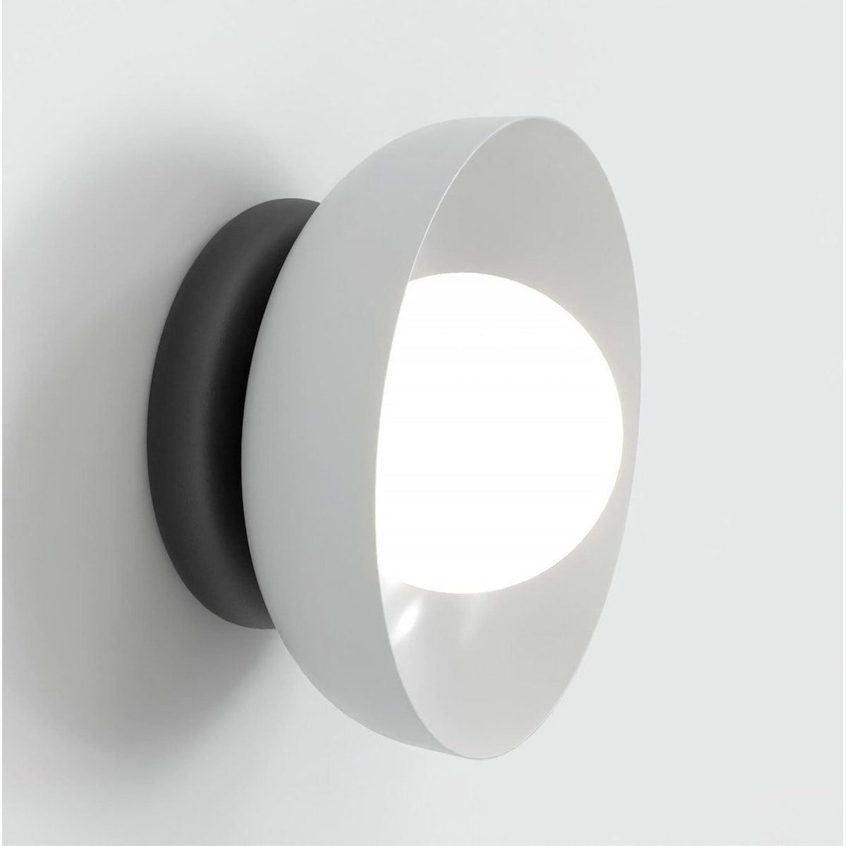 Lampada a parete Ozzy in acciaio nero opaco