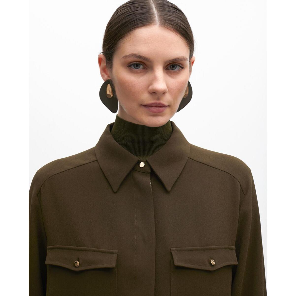 Sovracamicia con tasche