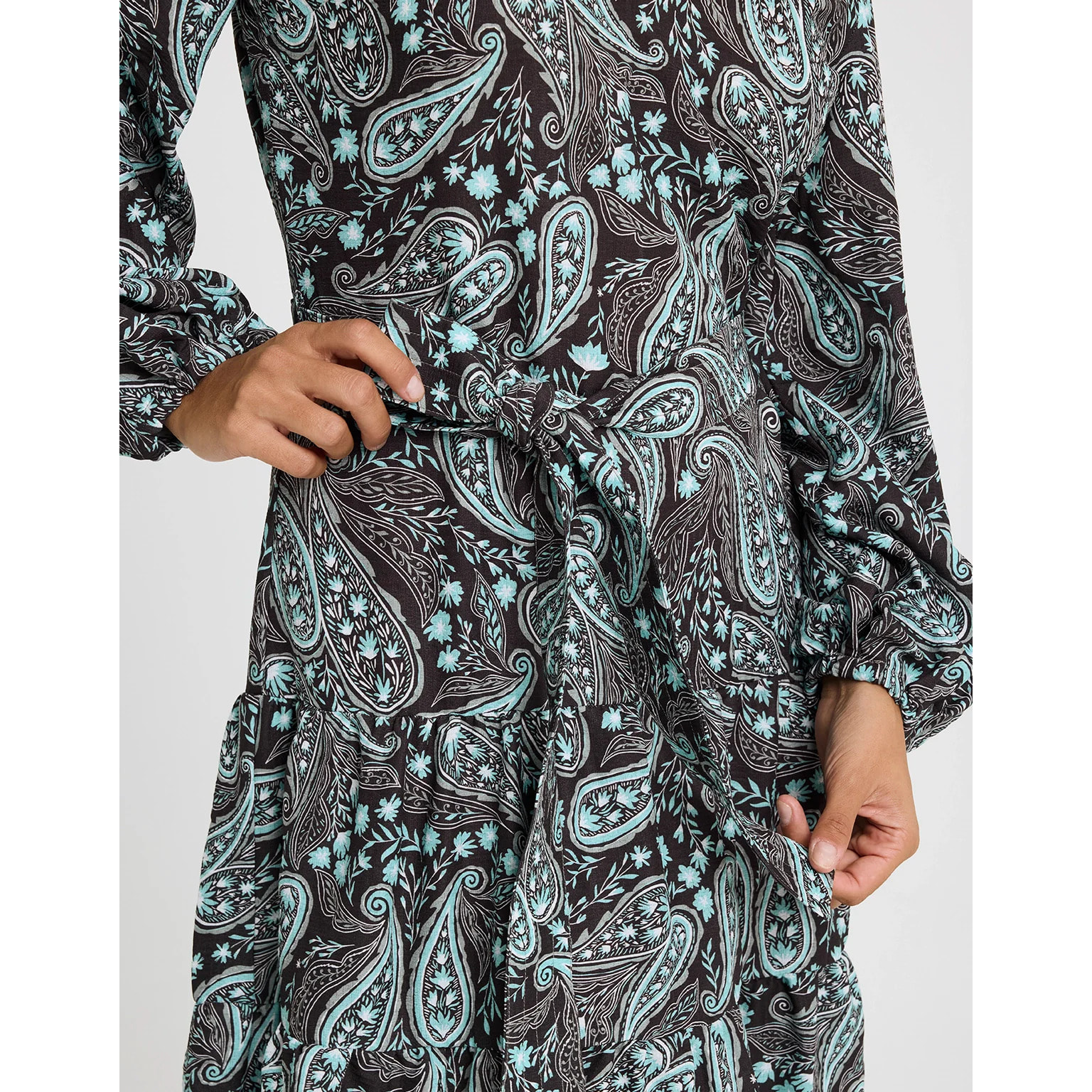 Vestido Midi Vaporoso Negro - Lunarda