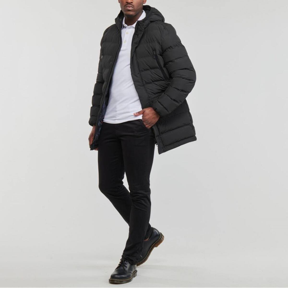 Chaquetas Hombre de la marca GEOX  modelo M SPHERICA PARKA NEGRO