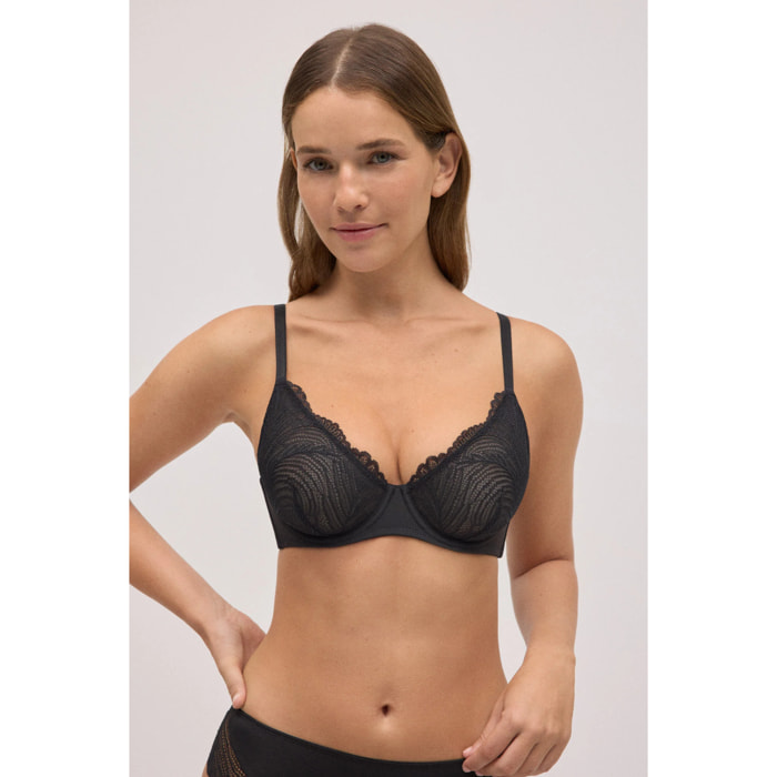 Reggiseno con ferretto non imbottito in pizzo nero, coppe B e C