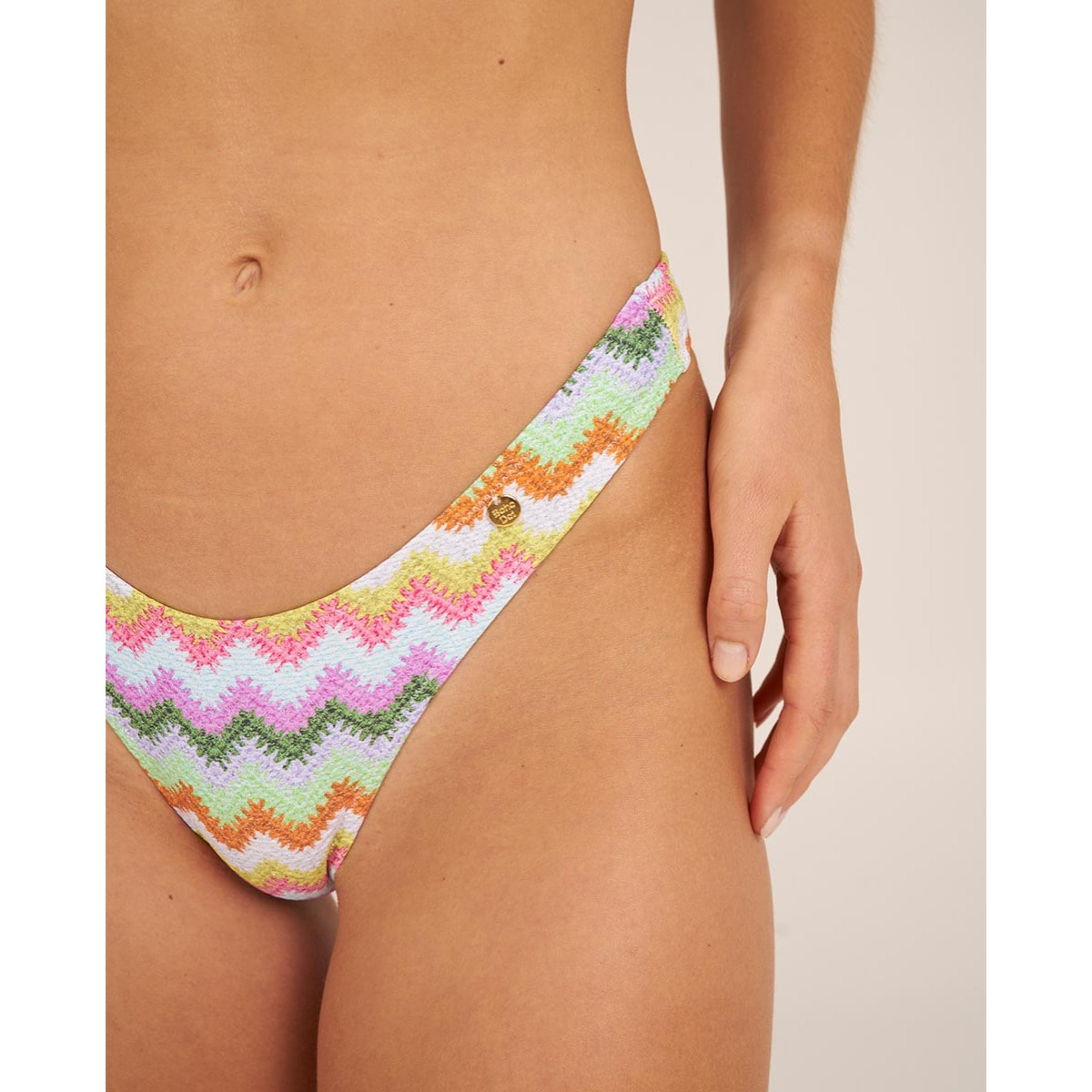 Braga de bikini en forma de uve con estampado zigzag