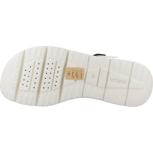 Sandalias Niña de la marca GEOX  modelo J SANDAL KODETTE GIR BLANCO