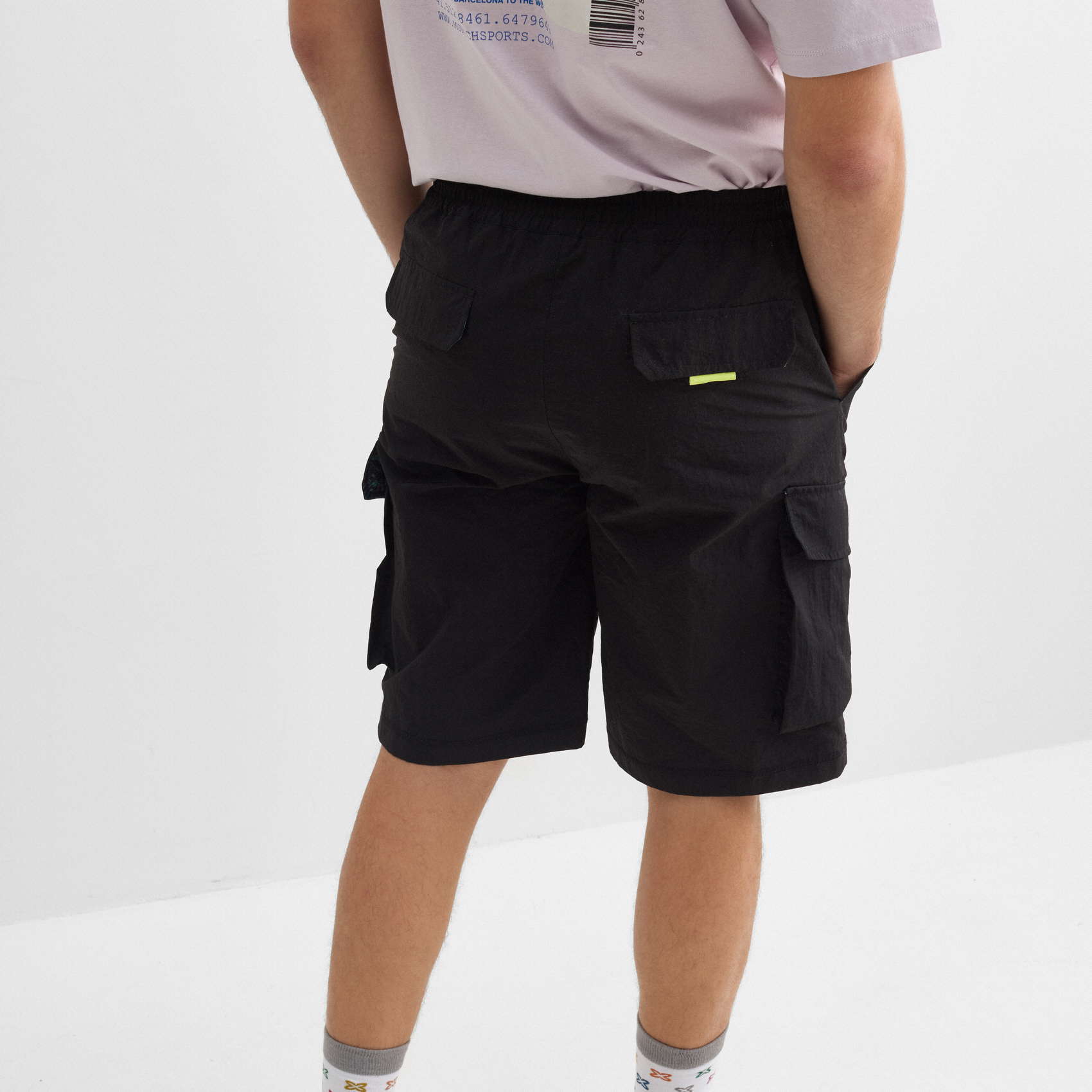 Bermuda MUNICH Trek streetwear de nylon negro