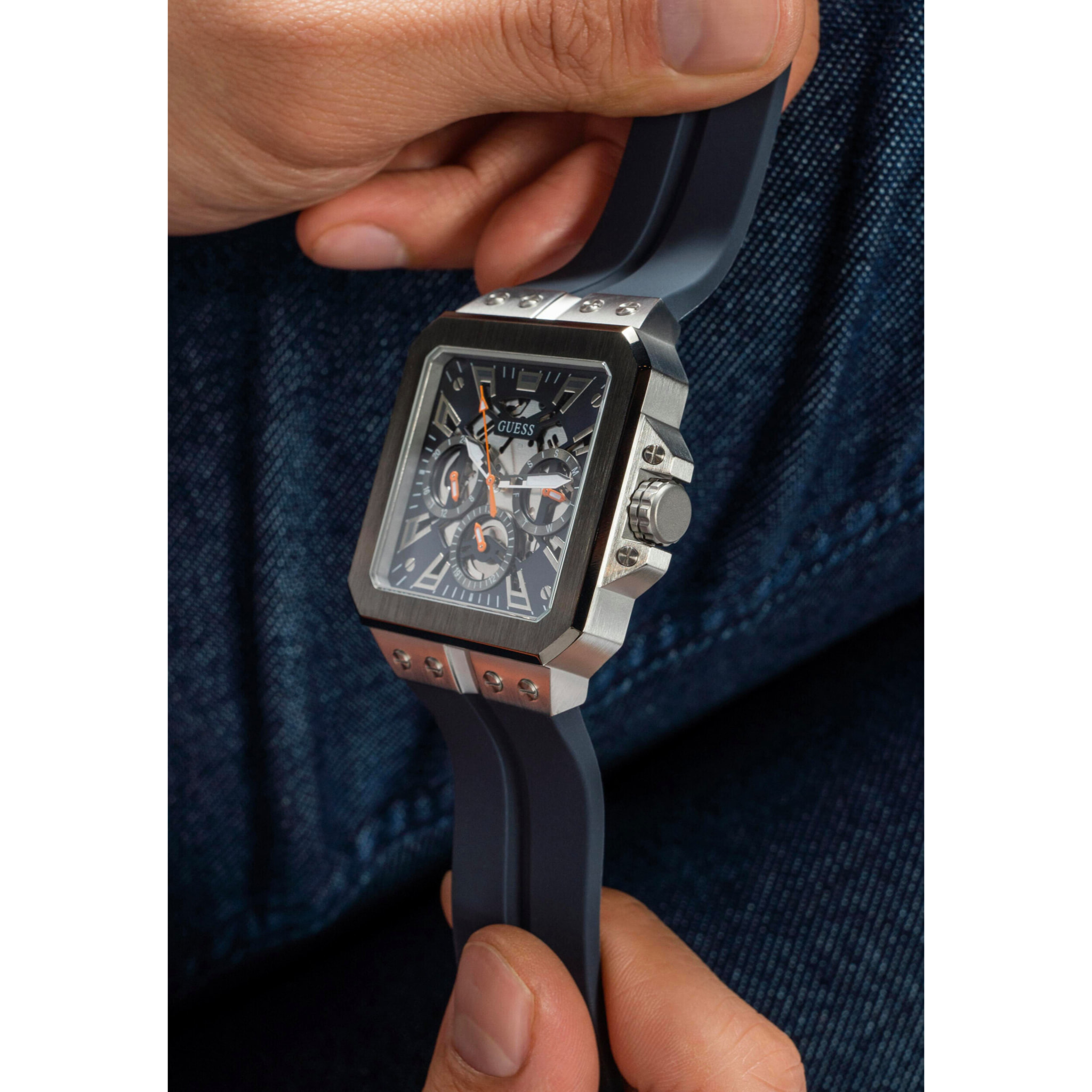 Guess Orologio Analogico Al Quarzo Leo