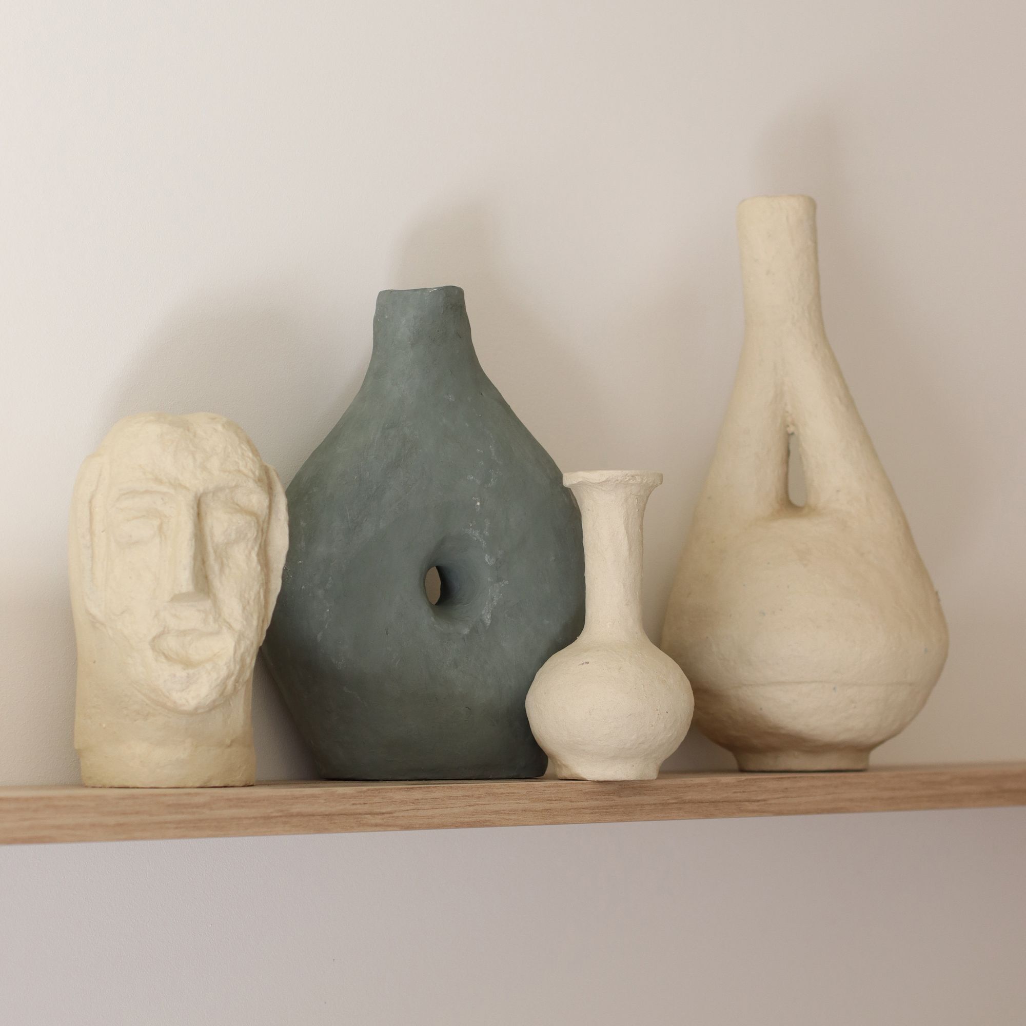 Vase en papier maché écru TENERE