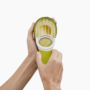 GoAvocado™ Coupe avocat 3 en 1, dénoyauteur en acier inoxydable, vert (20112)