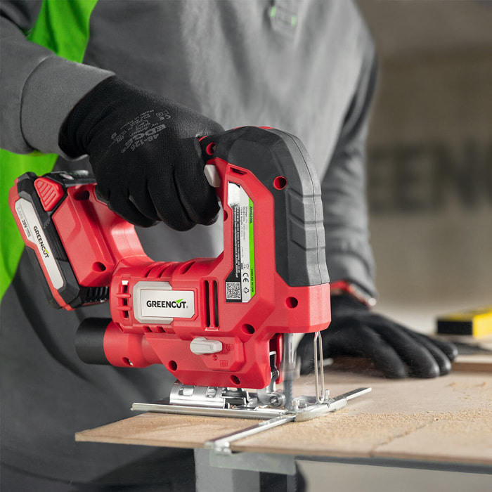 Sierra de calar 20V 4 posiciones de hoja, velocidad ajustable, 65mm de profundidad de corte - Greencut SRJ200L