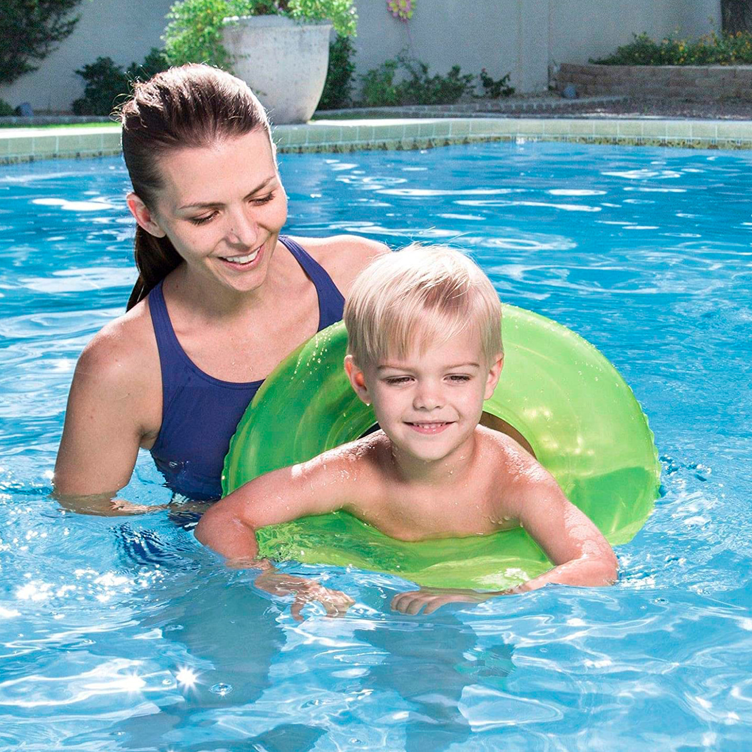 Flotador Transparente Bestway Ø 51 cm. Edad : 3-6 Años.