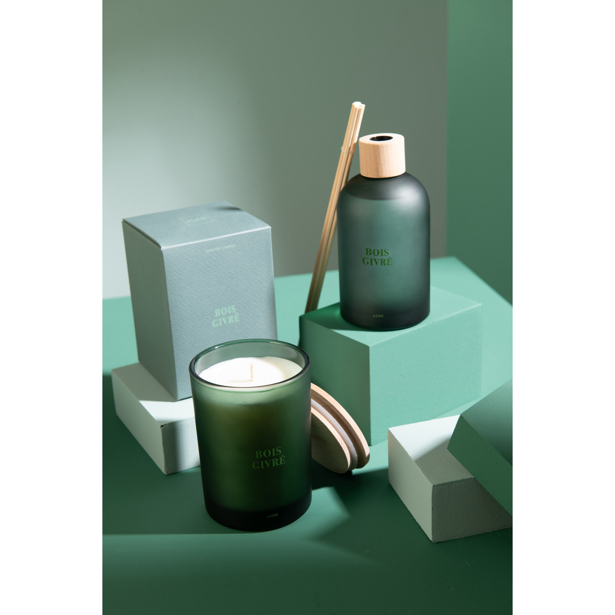 J-Line Bâtonnets parfumés Accords Essentiels - Bois Givré - vert - 250 ml
