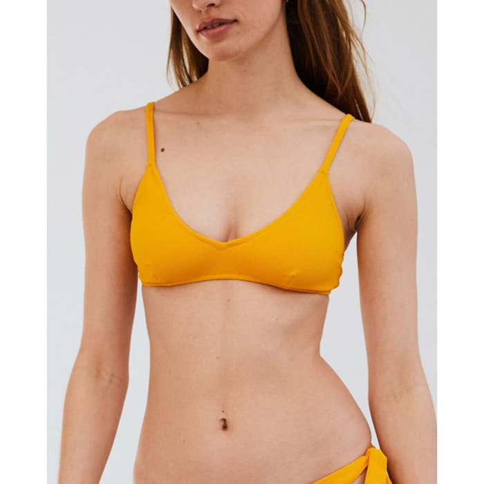 Top de bikini en tejido piqué
