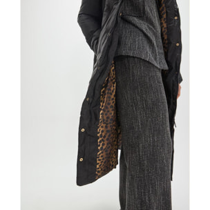 Cappotto lungo trapuntato con M ricamate